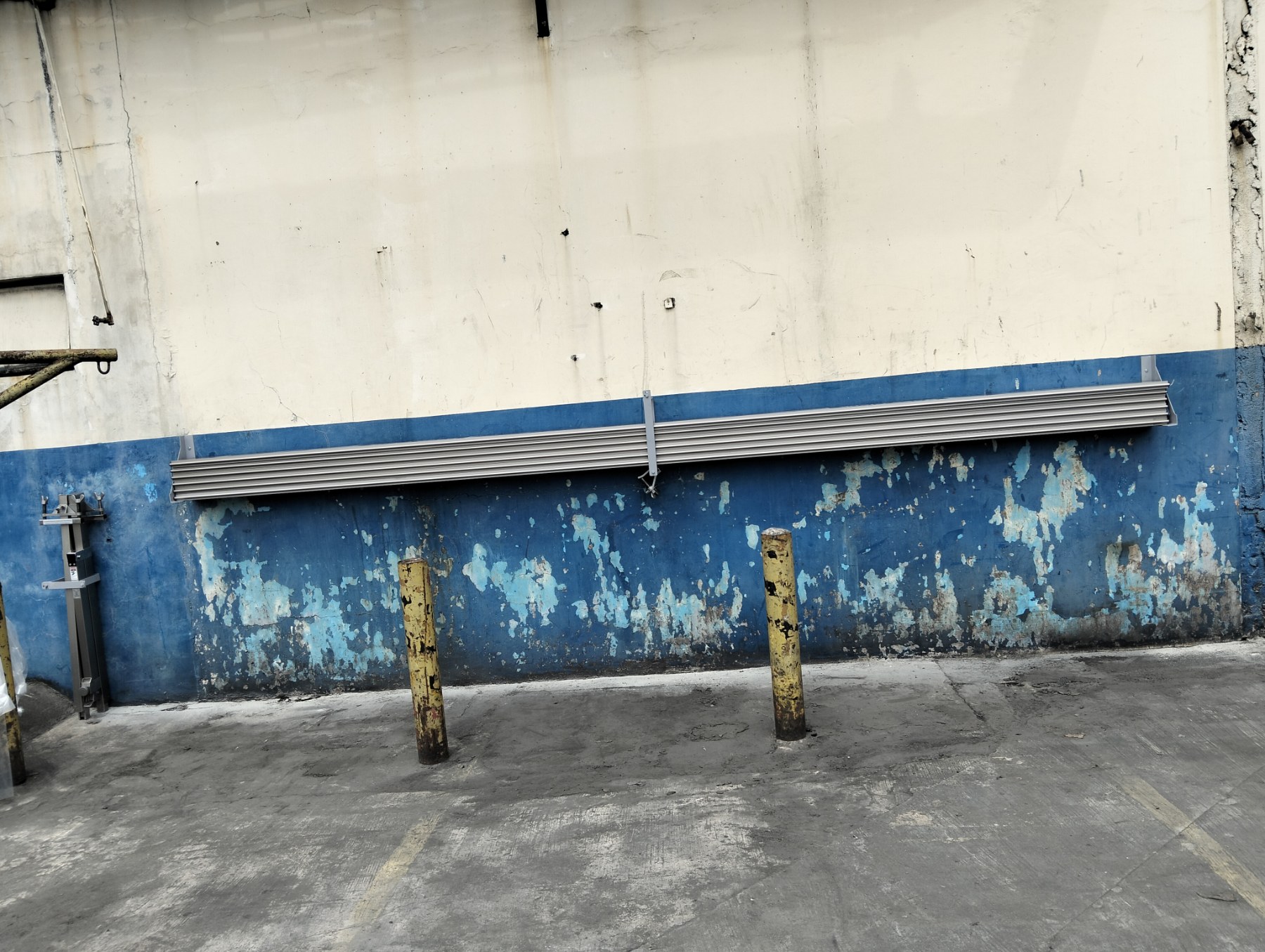 Industrial Warehouse Valenzuela Flood Barrier Protection